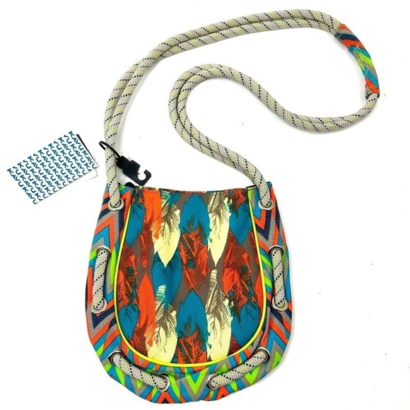 Kavu Phoenix Feather Slingshot Bag Crossbody Rope Straps Colorful Purse Boho NWT - Picture 3 of 11